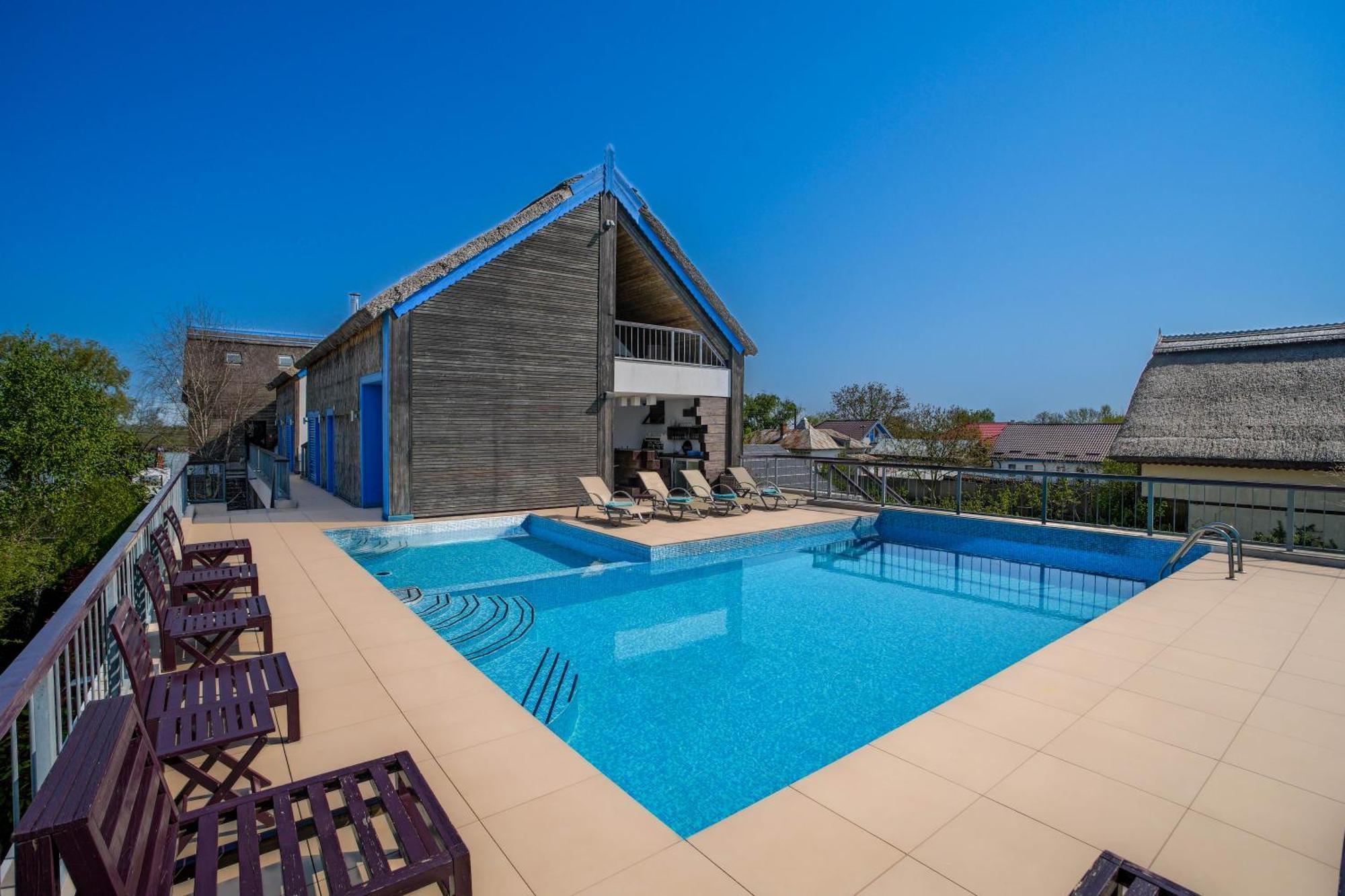 Delta Boutique & Carmen Silva Resort Crisan  Exterior photo