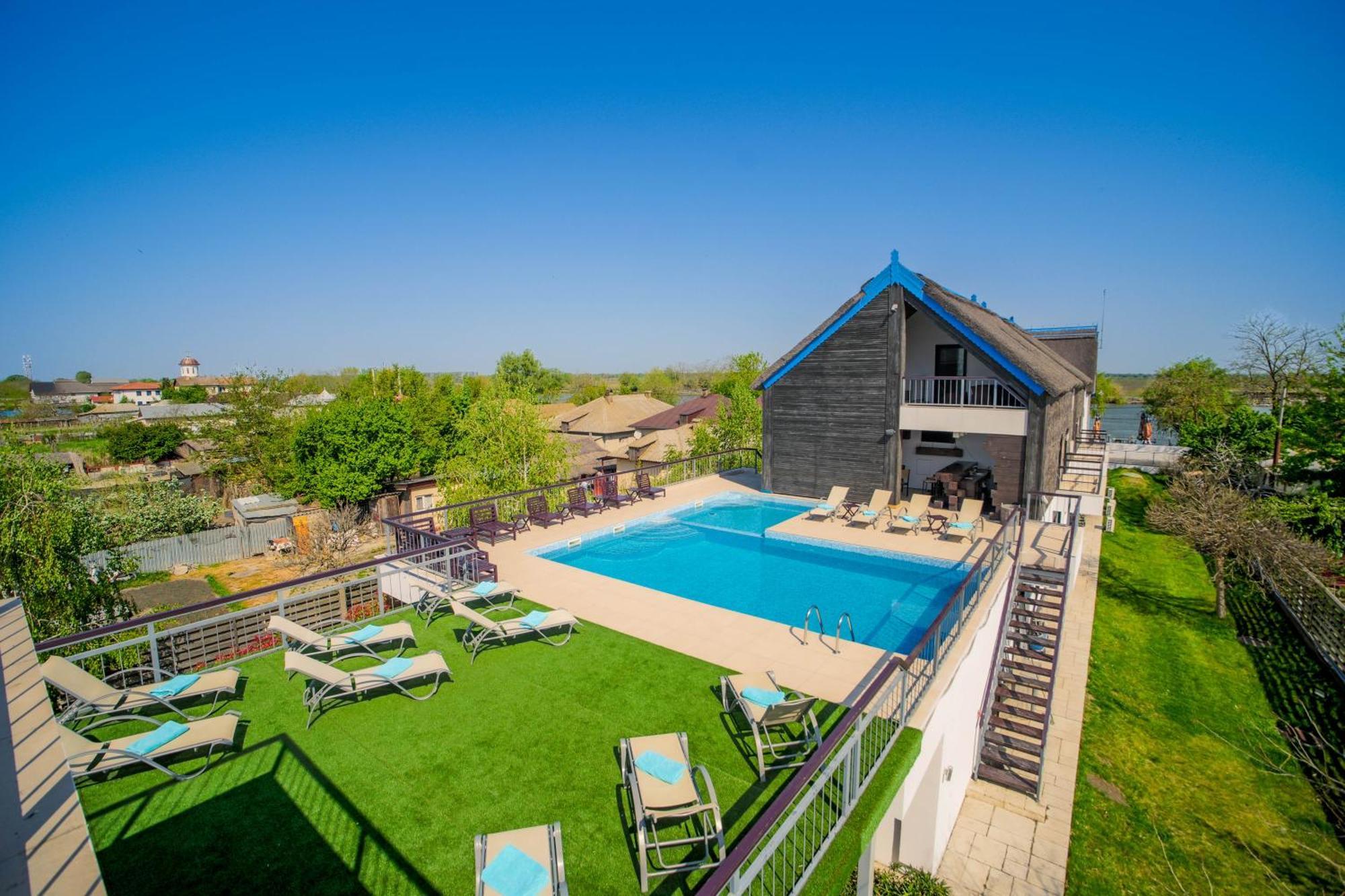Delta Boutique & Carmen Silva Resort Crisan  Exterior photo