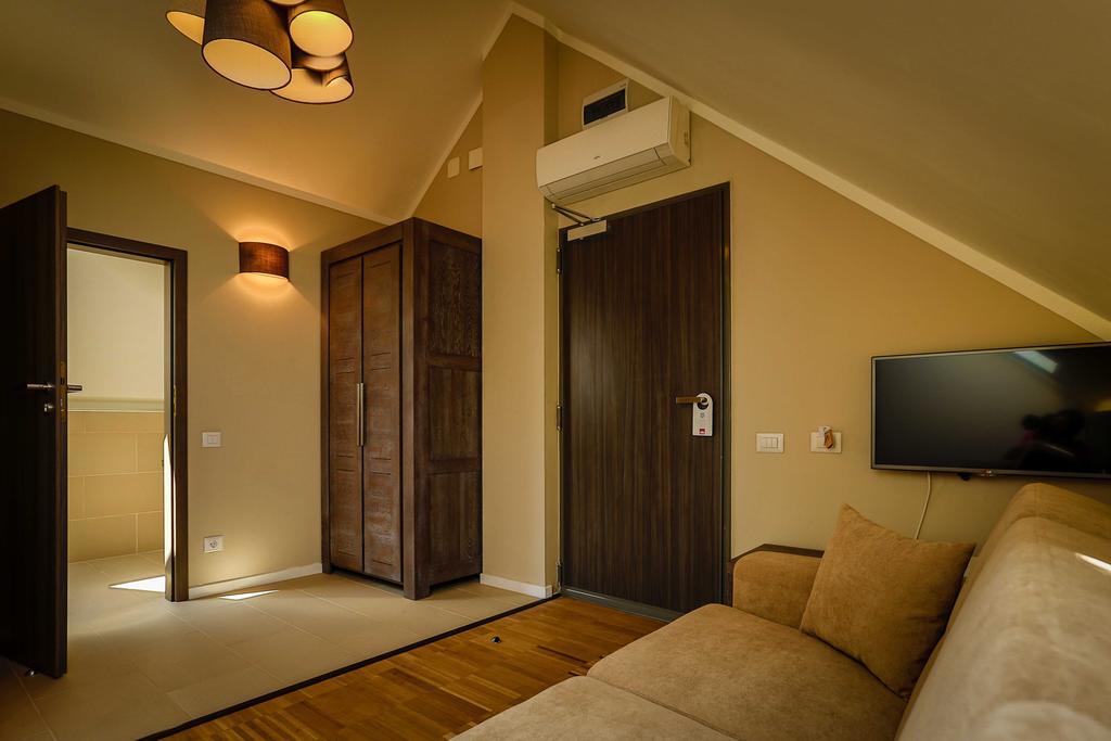 Delta Boutique & Carmen Silva Resort Crisan  Room photo