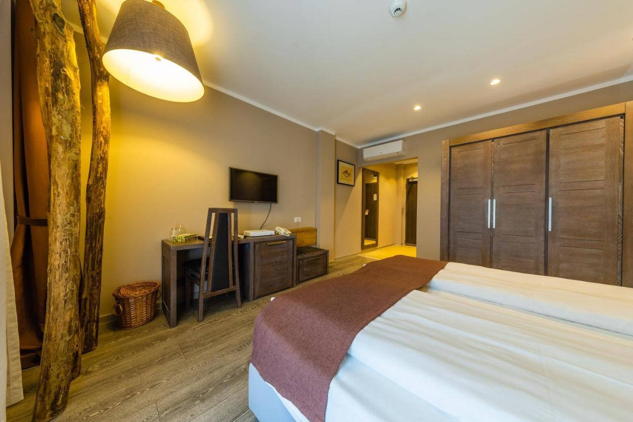 Delta Boutique & Carmen Silva Resort Crisan  Exterior photo